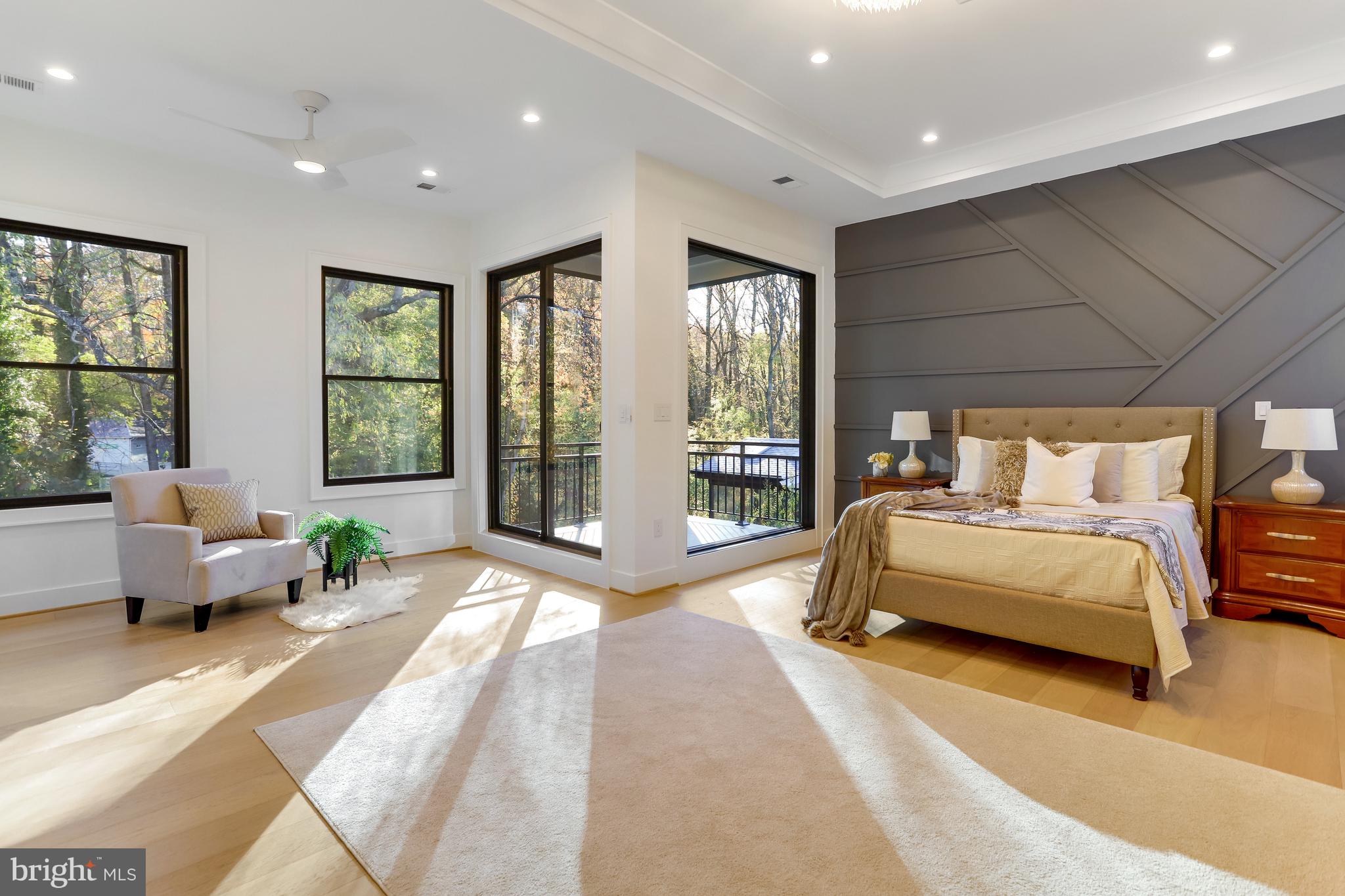 FOREST VILLA WOODS - Residential