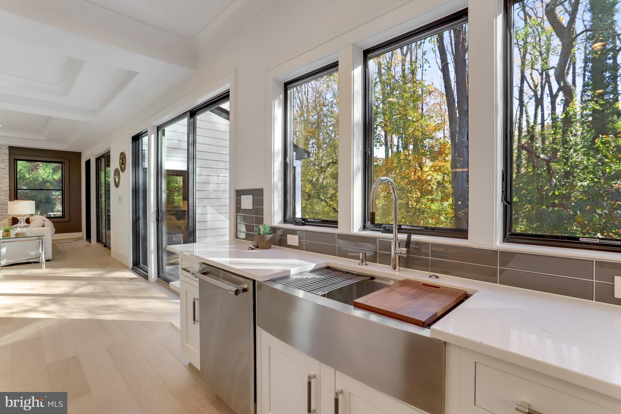 FOREST VILLA WOODS - Residential