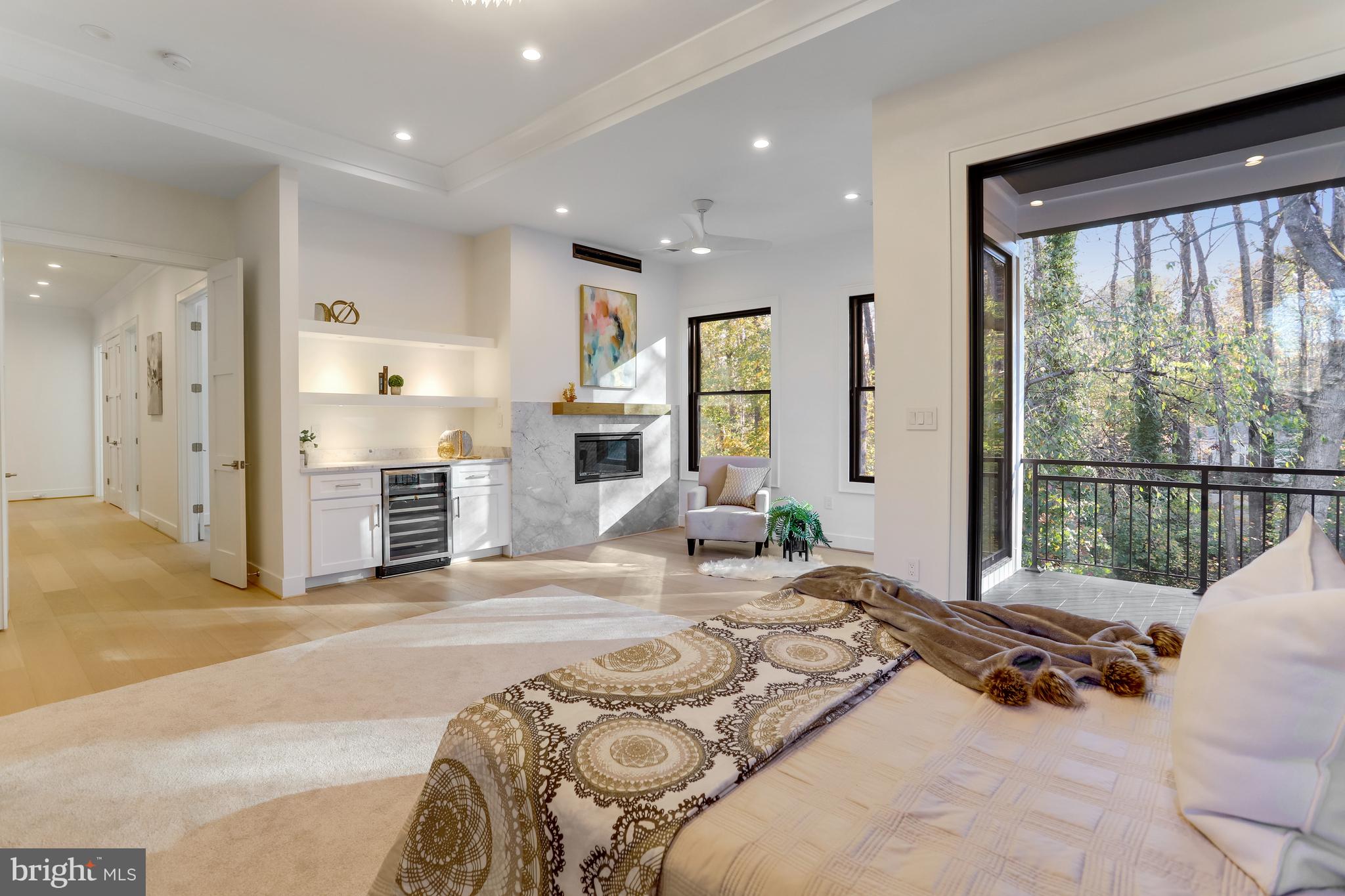 FOREST VILLA WOODS - Residential