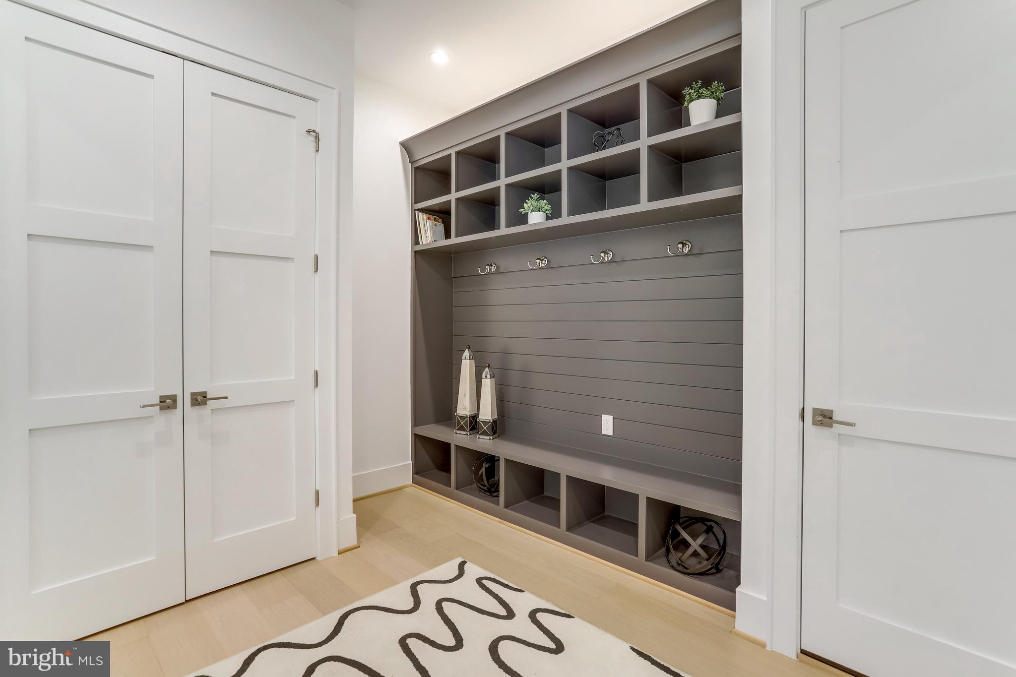 FOREST VILLA WOODS - Residential