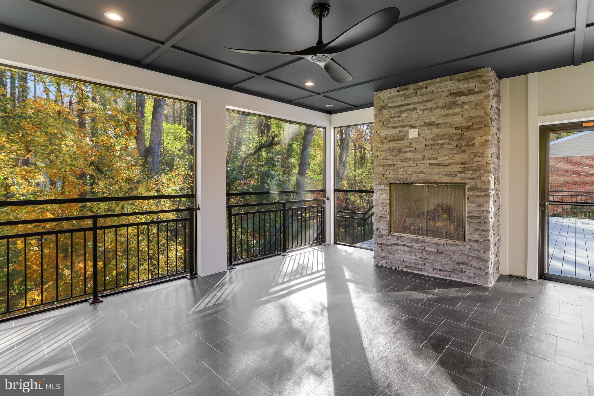 FOREST VILLA WOODS - Residential