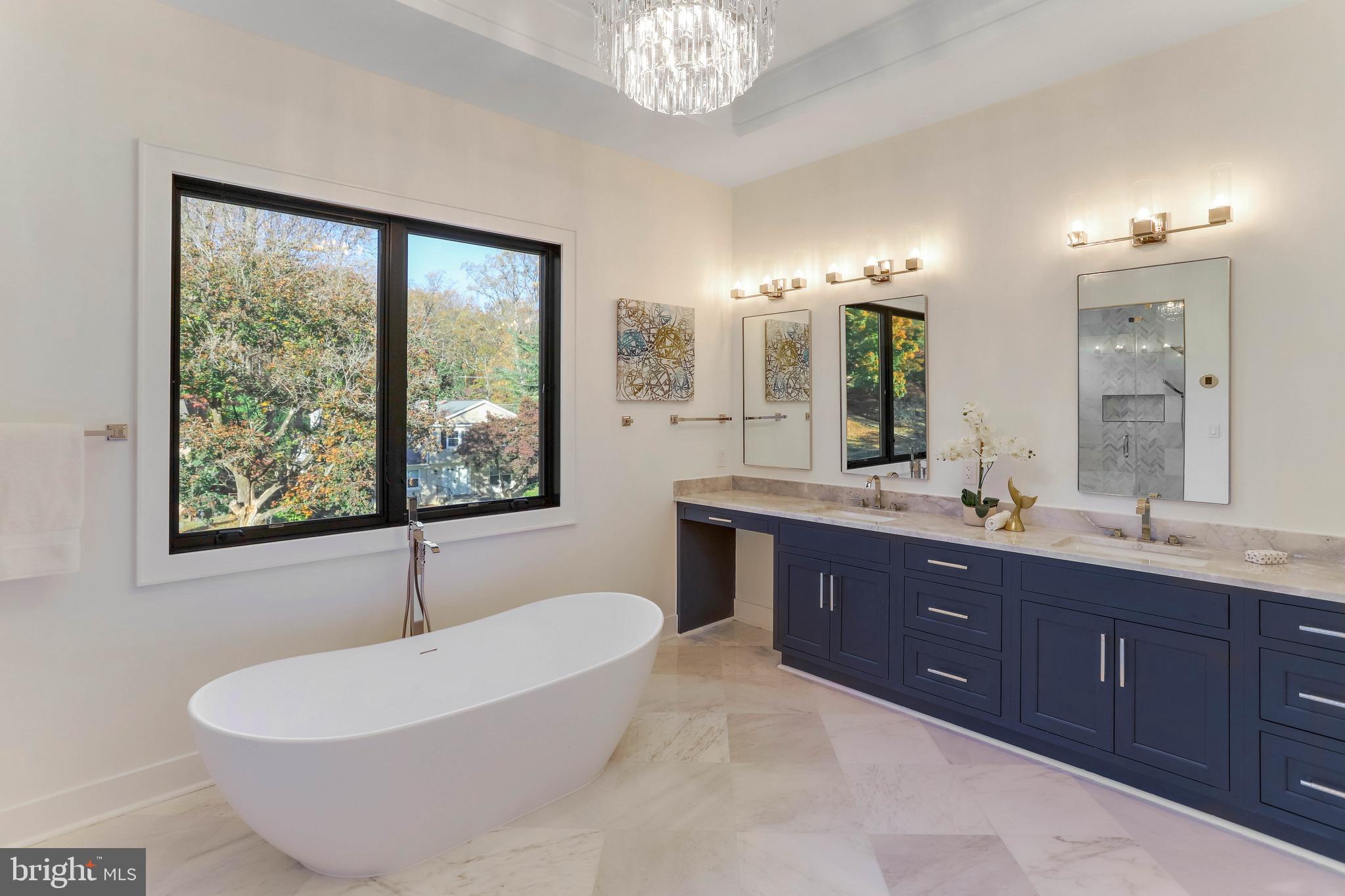 FOREST VILLA WOODS - Residential