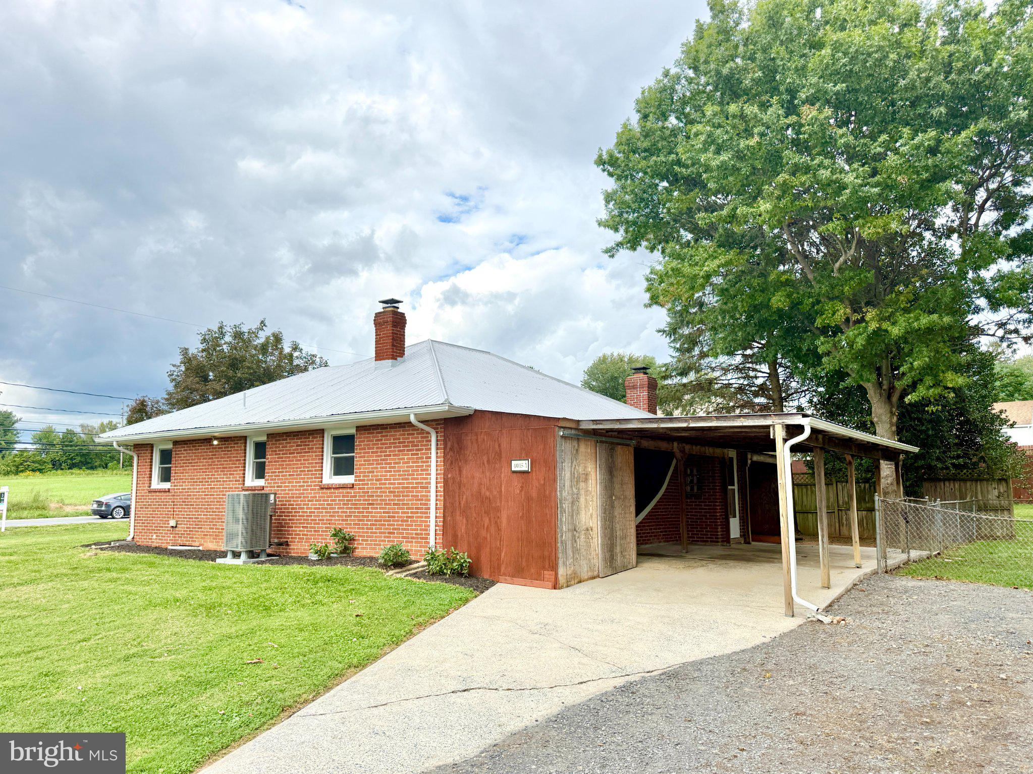 4015-A JEFFERSON PIKE