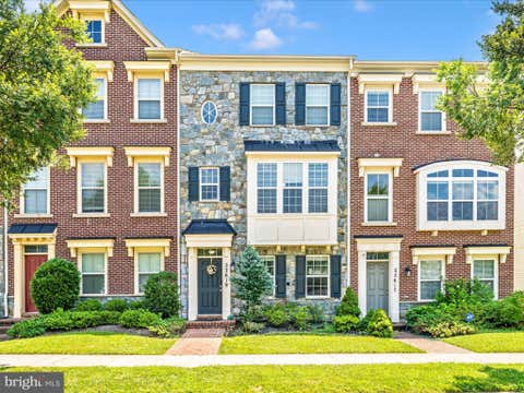 Townhouse For Sale - 22619 Sweetspire Drive<br/> CLARKSBURG, MD 20871