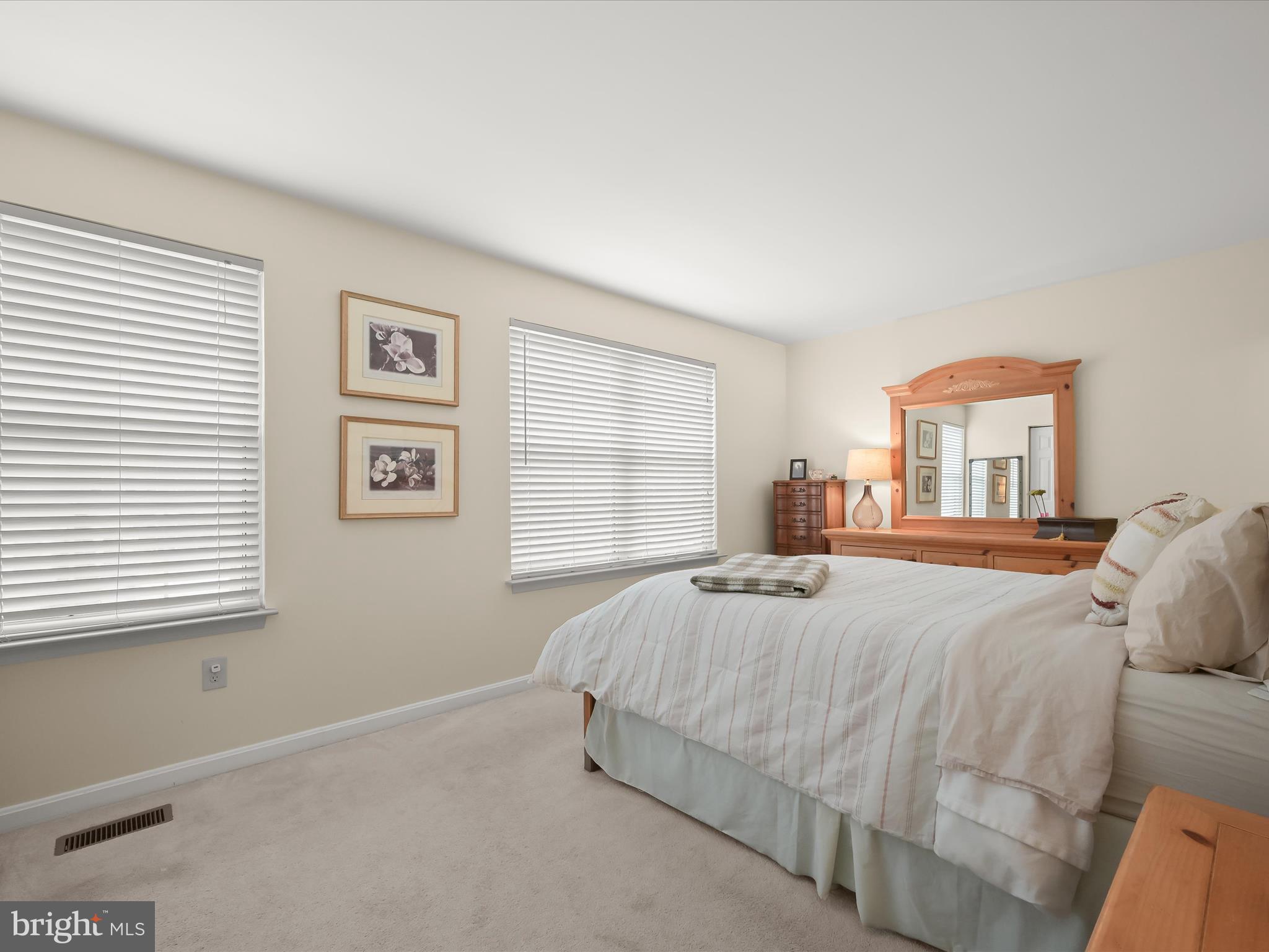 HUNTERS RUN - Residential