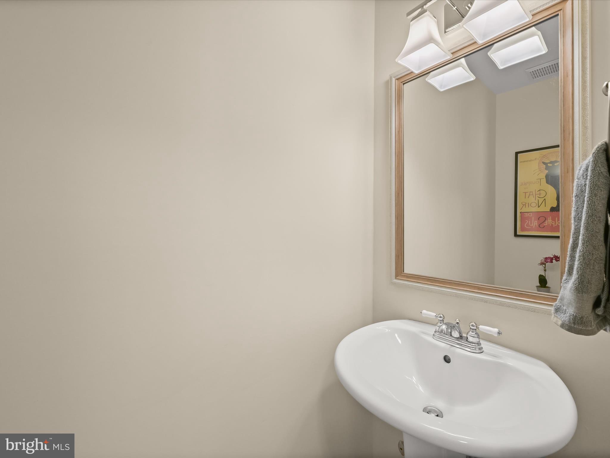 HUNTERS RUN - Residential