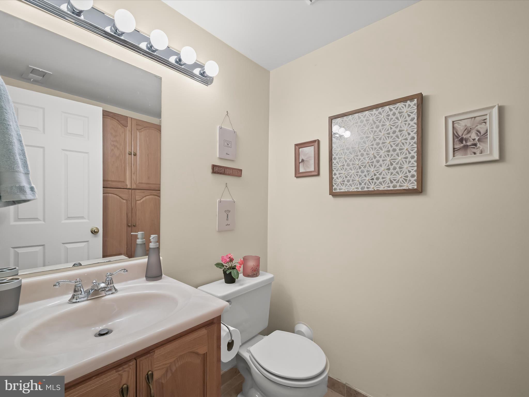 HUNTERS RUN - Residential