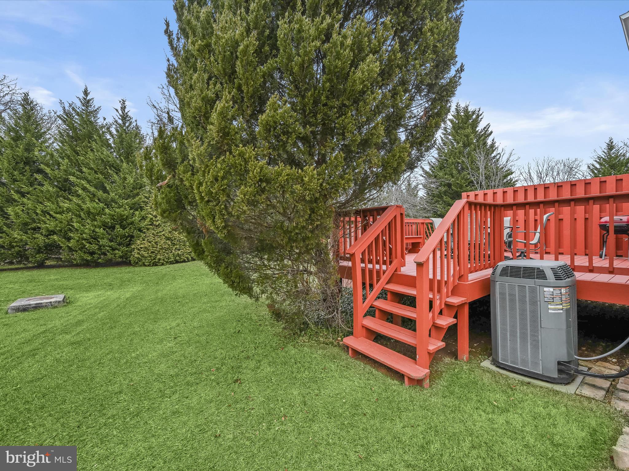 HUNTERS RUN - Residential