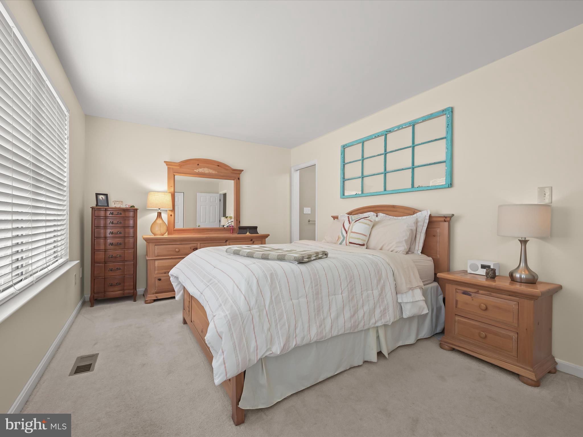 HUNTERS RUN - Residential