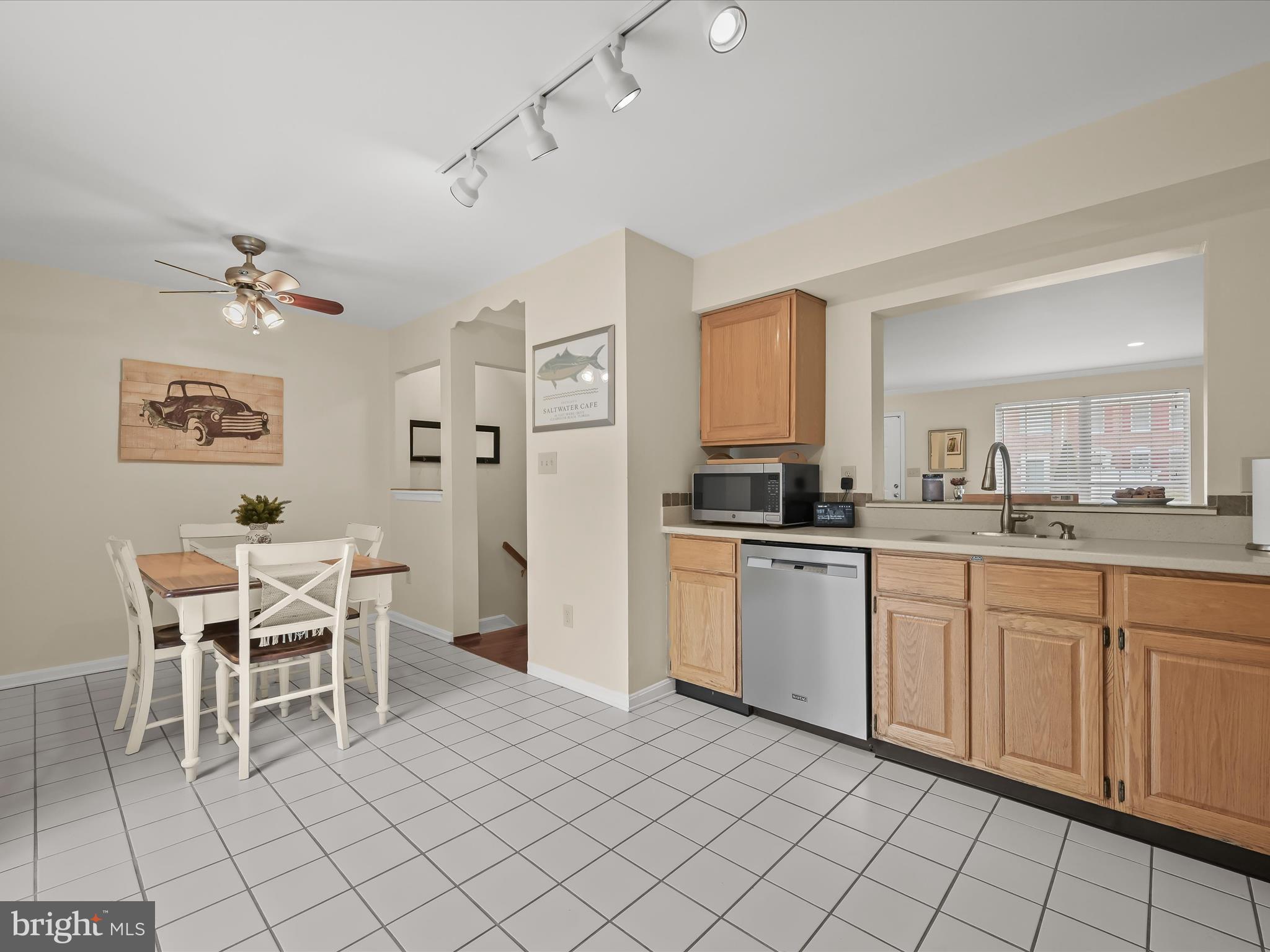 HUNTERS RUN - Residential