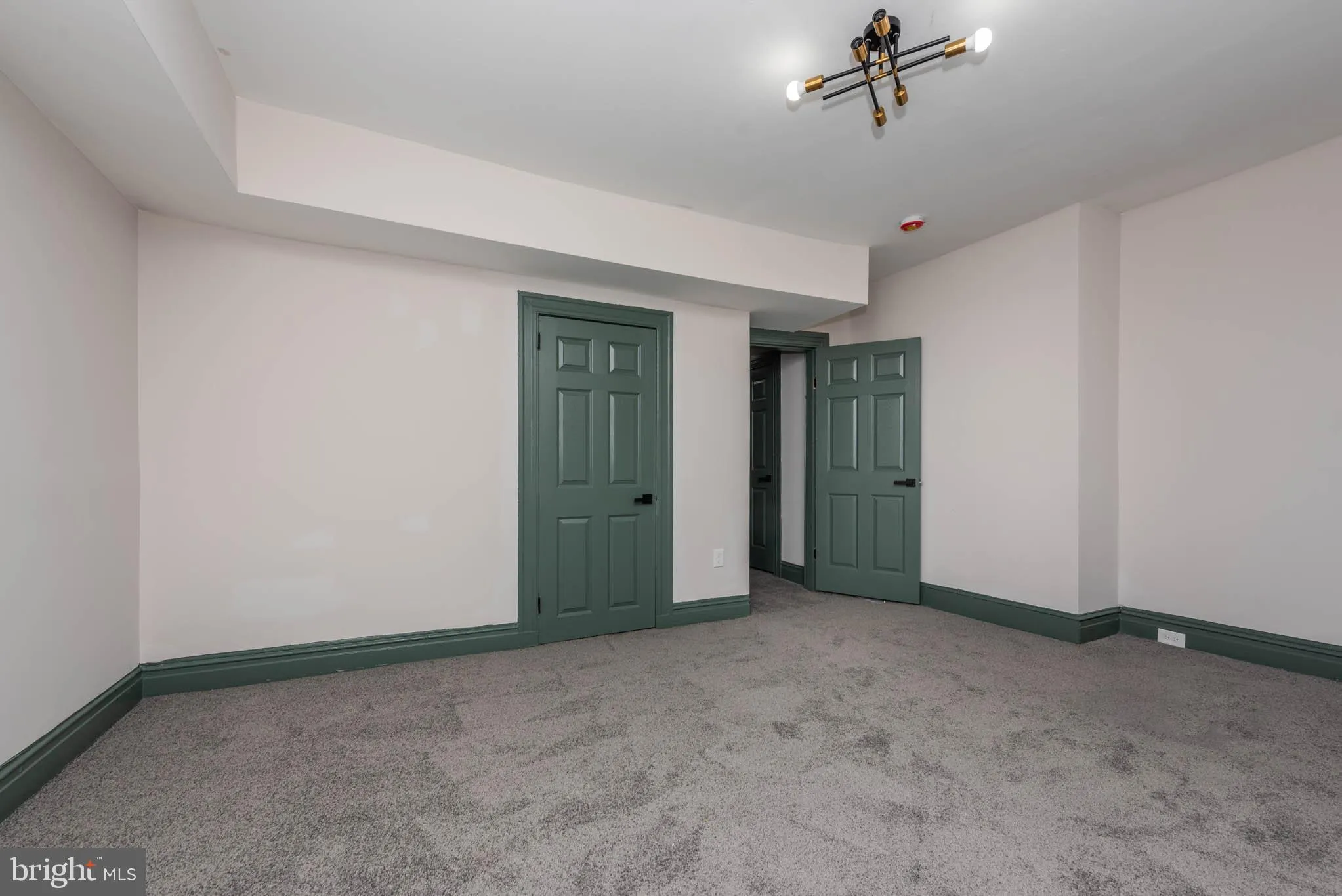 Baltimore, Maryland 21223, United States, 4 Bedrooms Bedrooms, ,3 BathroomsBathrooms,Residential,Active,38052