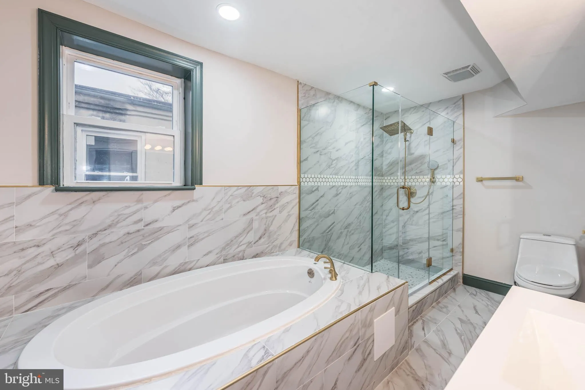 Baltimore, Maryland 21223, United States, 4 Bedrooms Bedrooms, ,3 BathroomsBathrooms,Residential,Active,38052