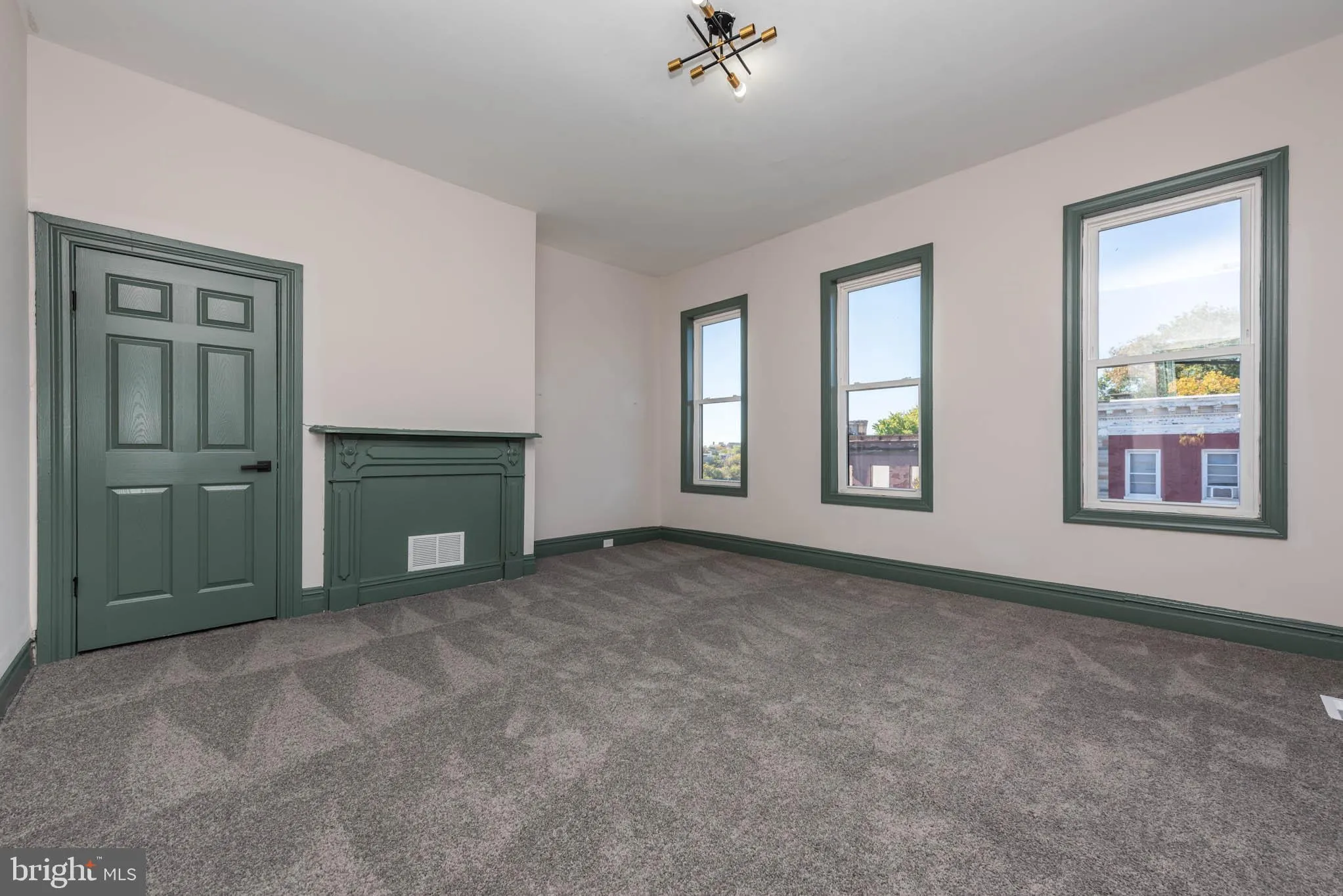 Baltimore, Maryland 21223, United States, 4 Bedrooms Bedrooms, ,3 BathroomsBathrooms,Residential,Active,38052