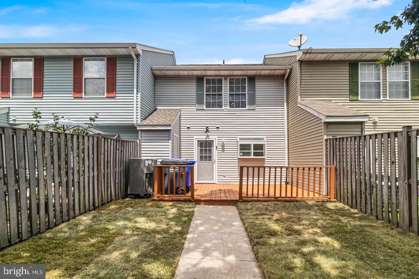 6206 DEERWOOD COURT