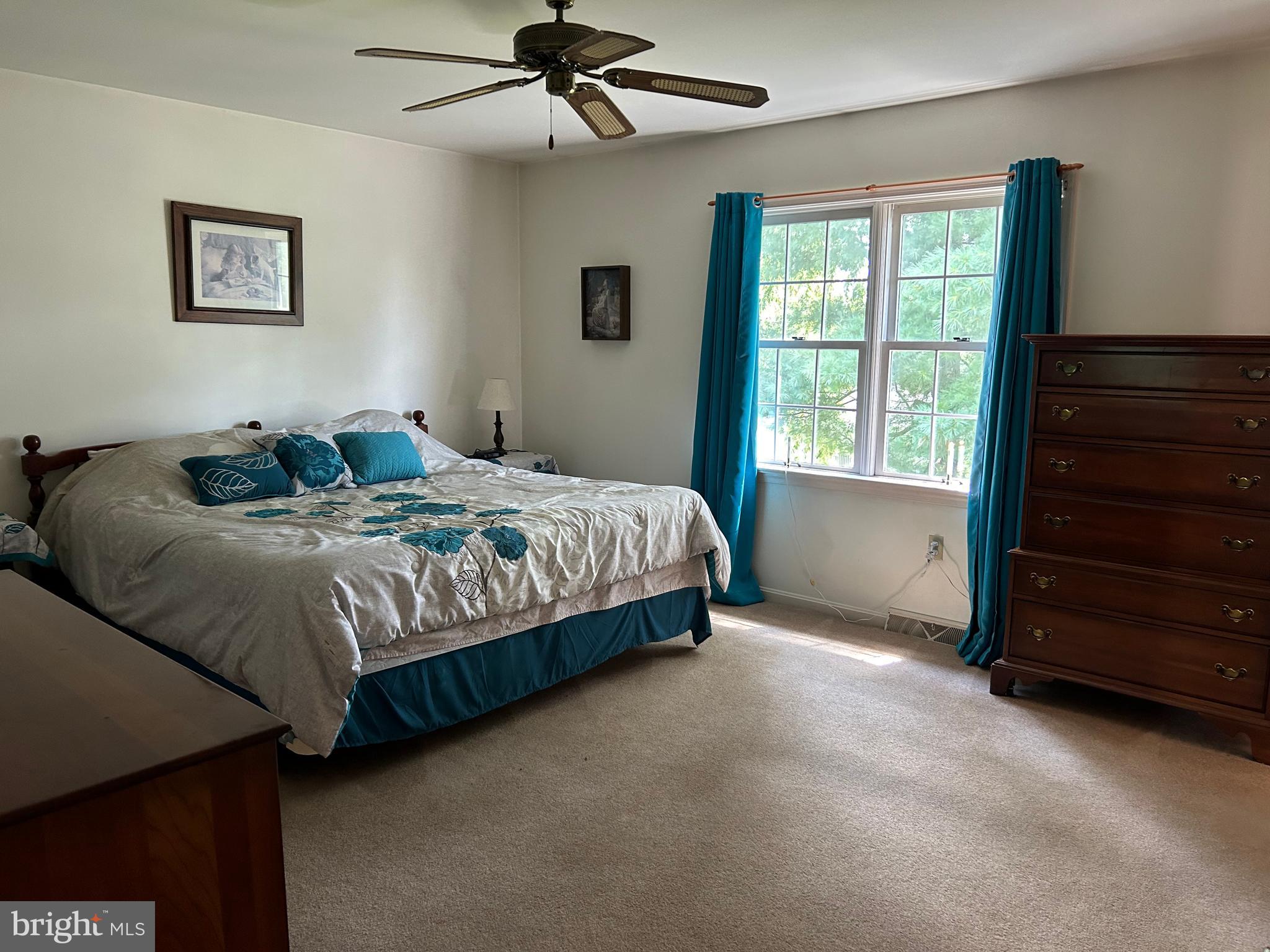 VILLAGE OF ASHLEA - Residential