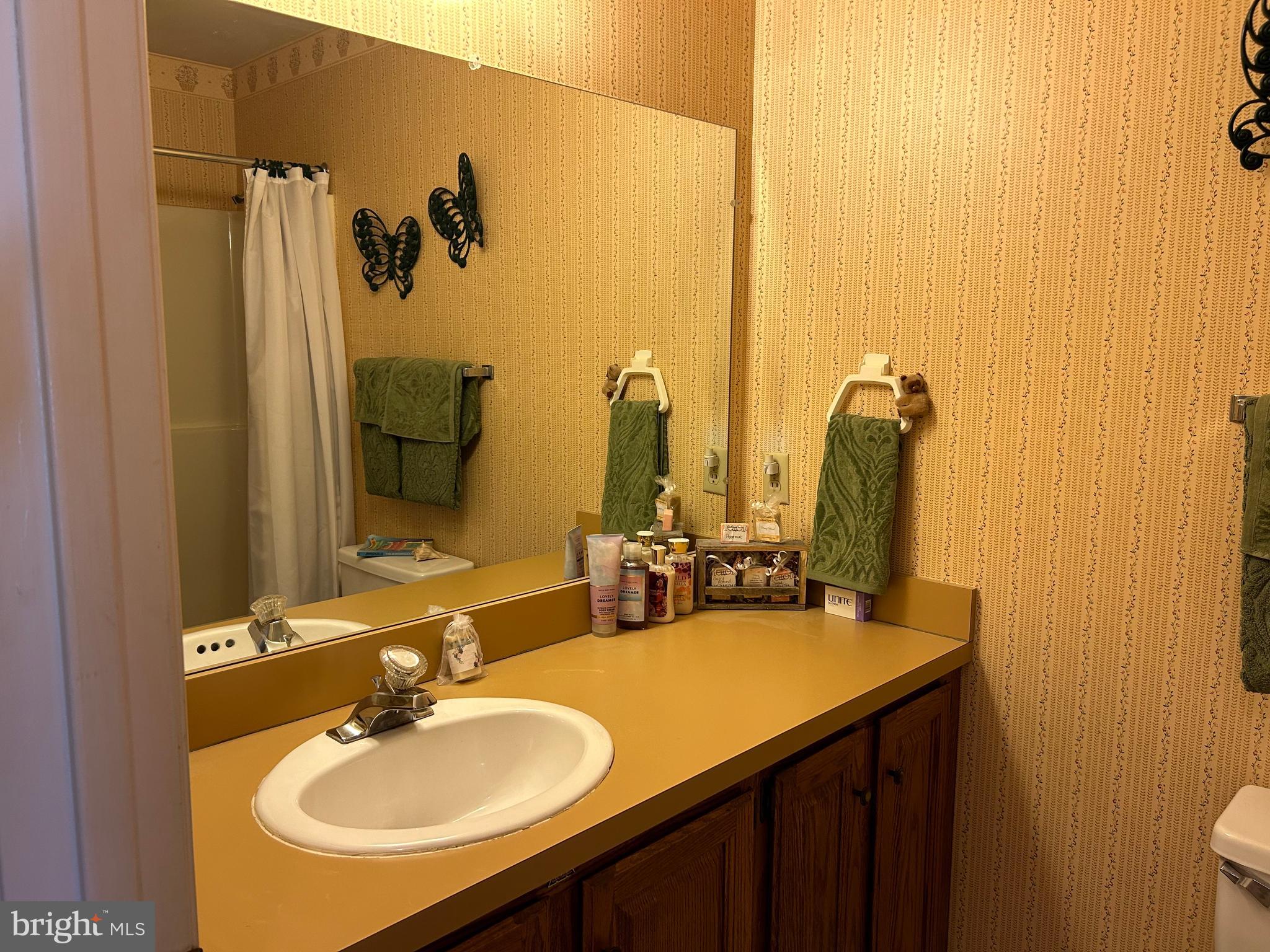 VILLAGE OF ASHLEA - Residential