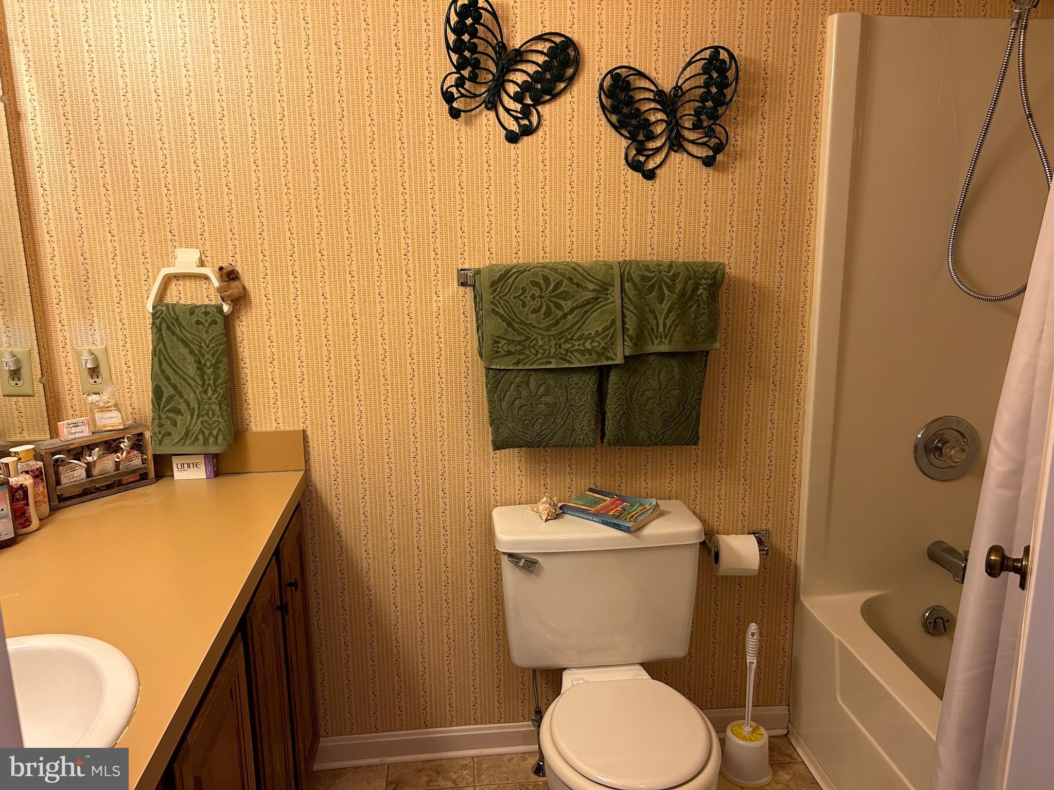 VILLAGE OF ASHLEA - Residential