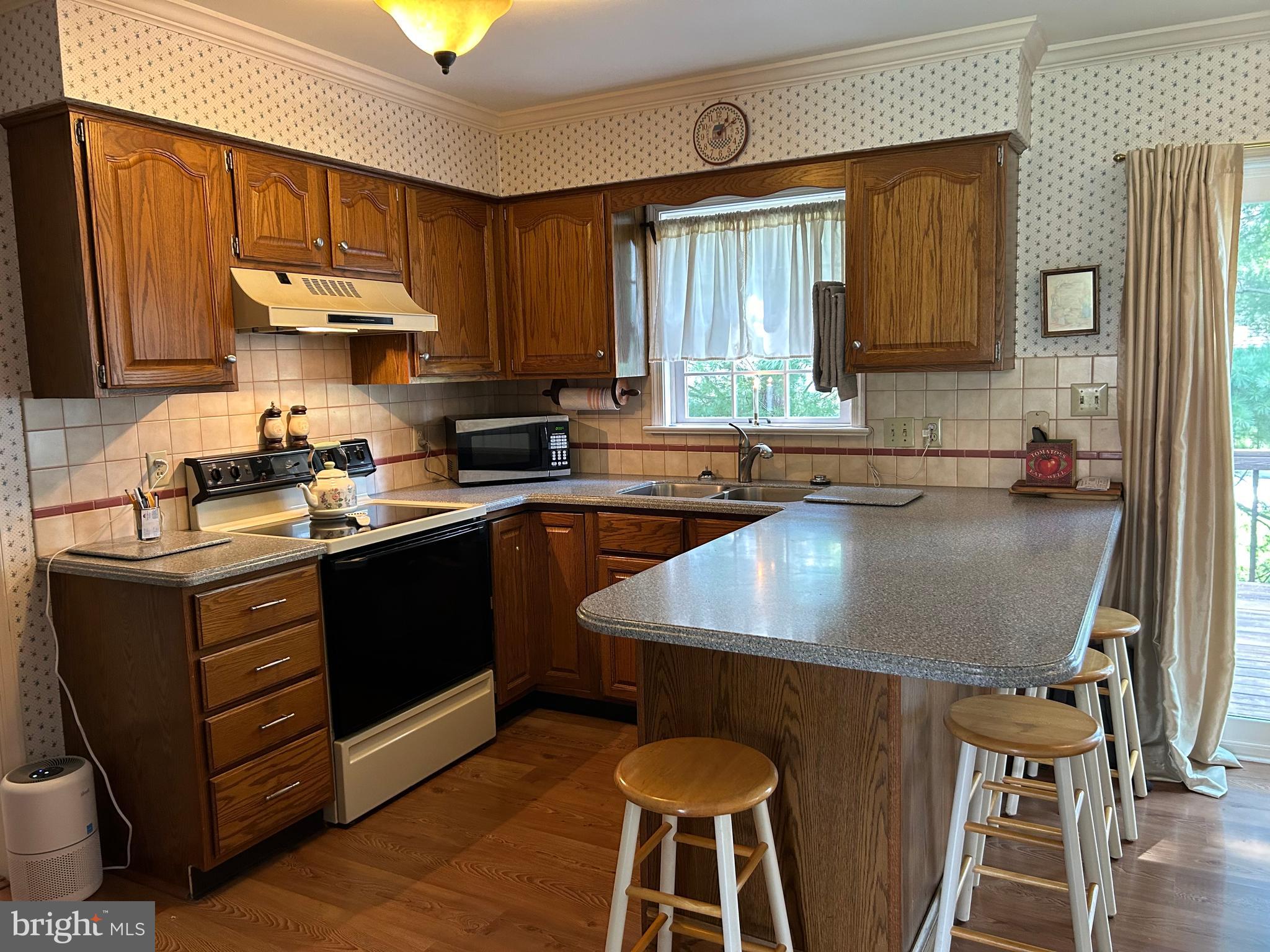 VILLAGE OF ASHLEA - Residential