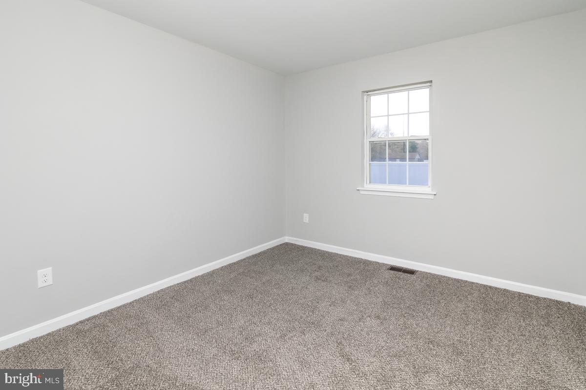 WHITE COVE - Residential