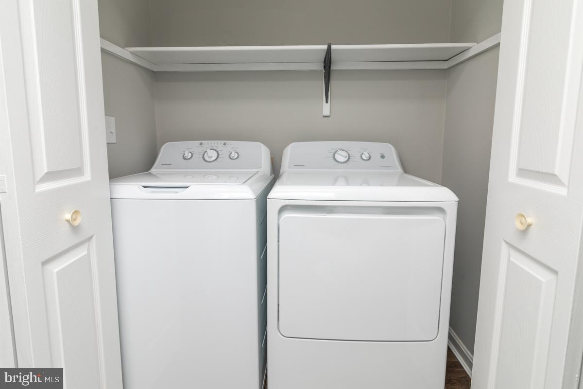 WHITE COVE - Residential