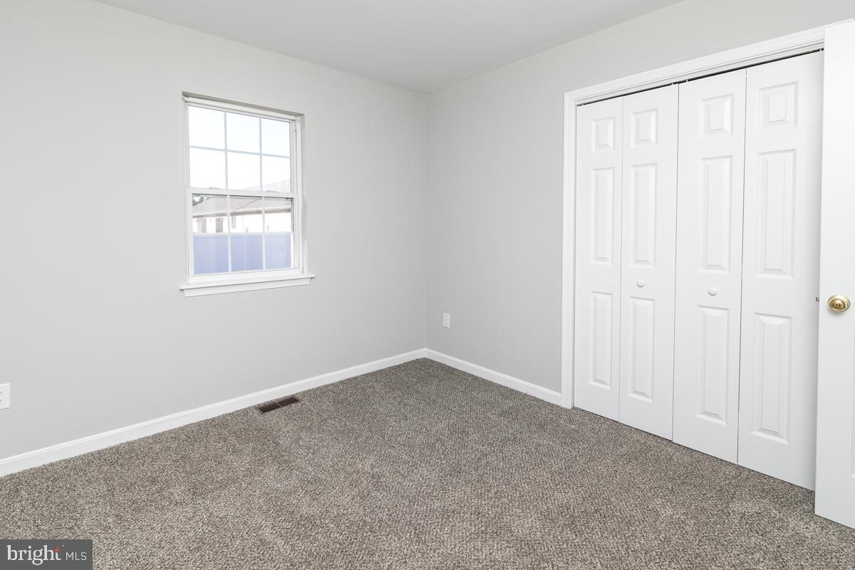 WHITE COVE - Residential