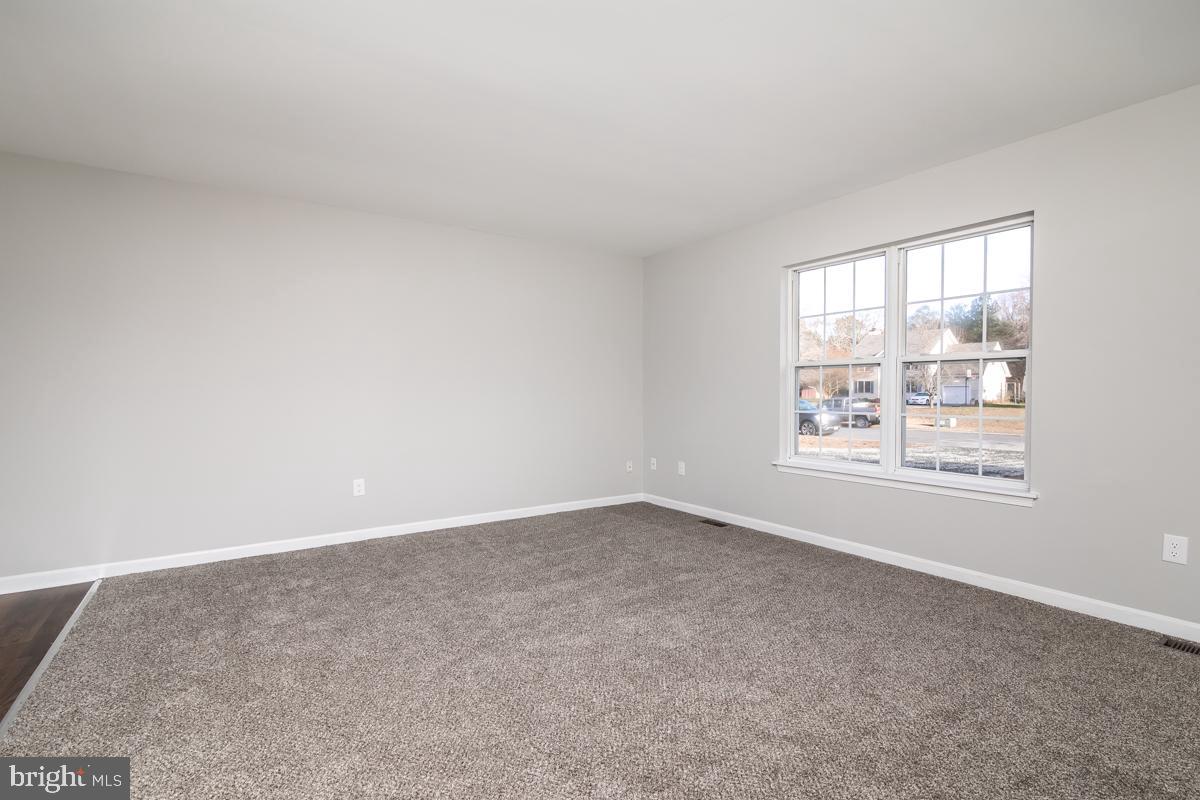 WHITE COVE - Residential