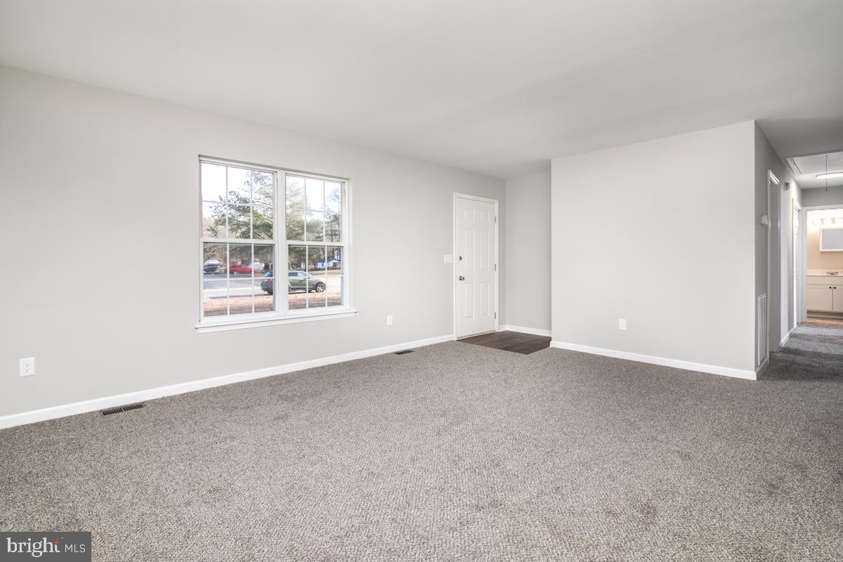 WHITE COVE - Residential