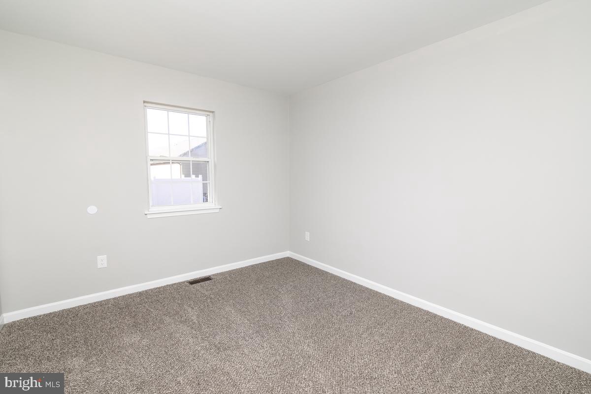 WHITE COVE - Residential