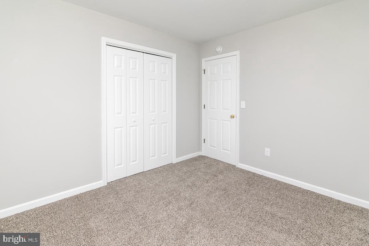 WHITE COVE - Residential