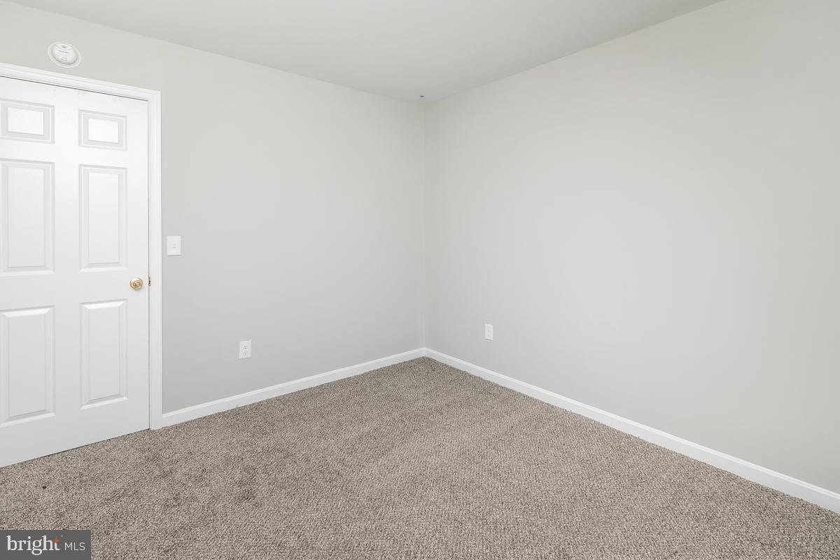 WHITE COVE - Residential