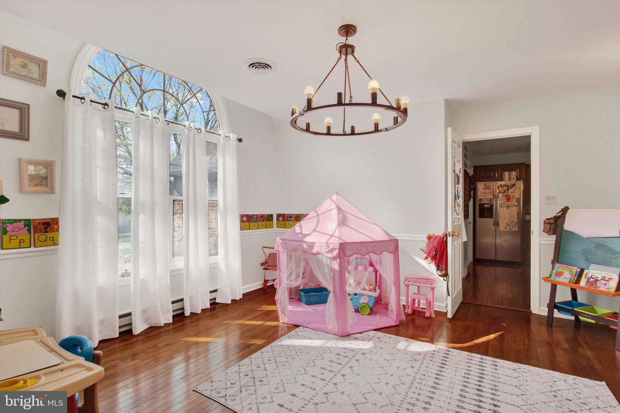 PENN NATIONAL ESTATES - Residential