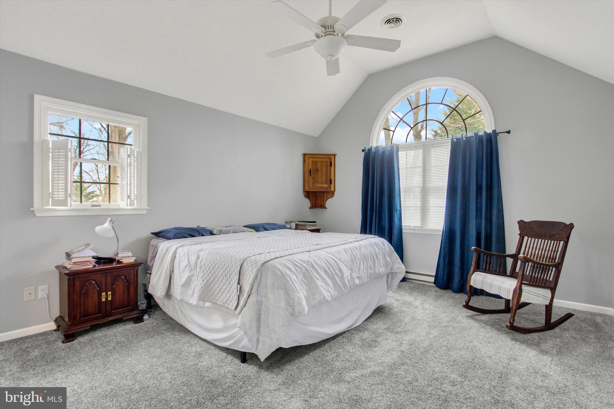 PENN NATIONAL ESTATES - Residential