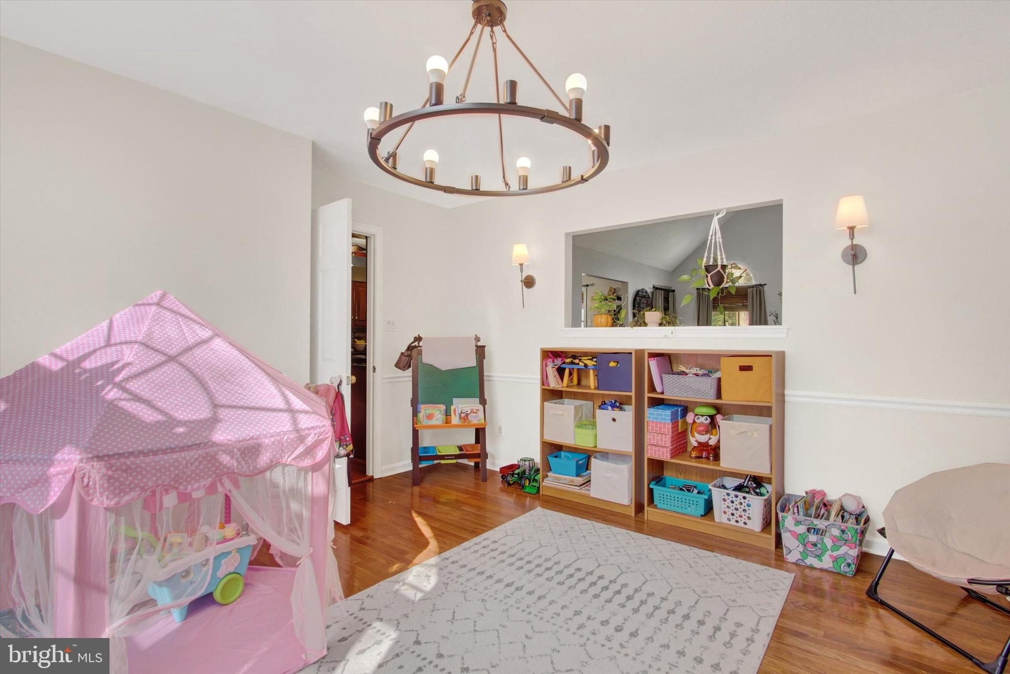 PENN NATIONAL ESTATES - Residential