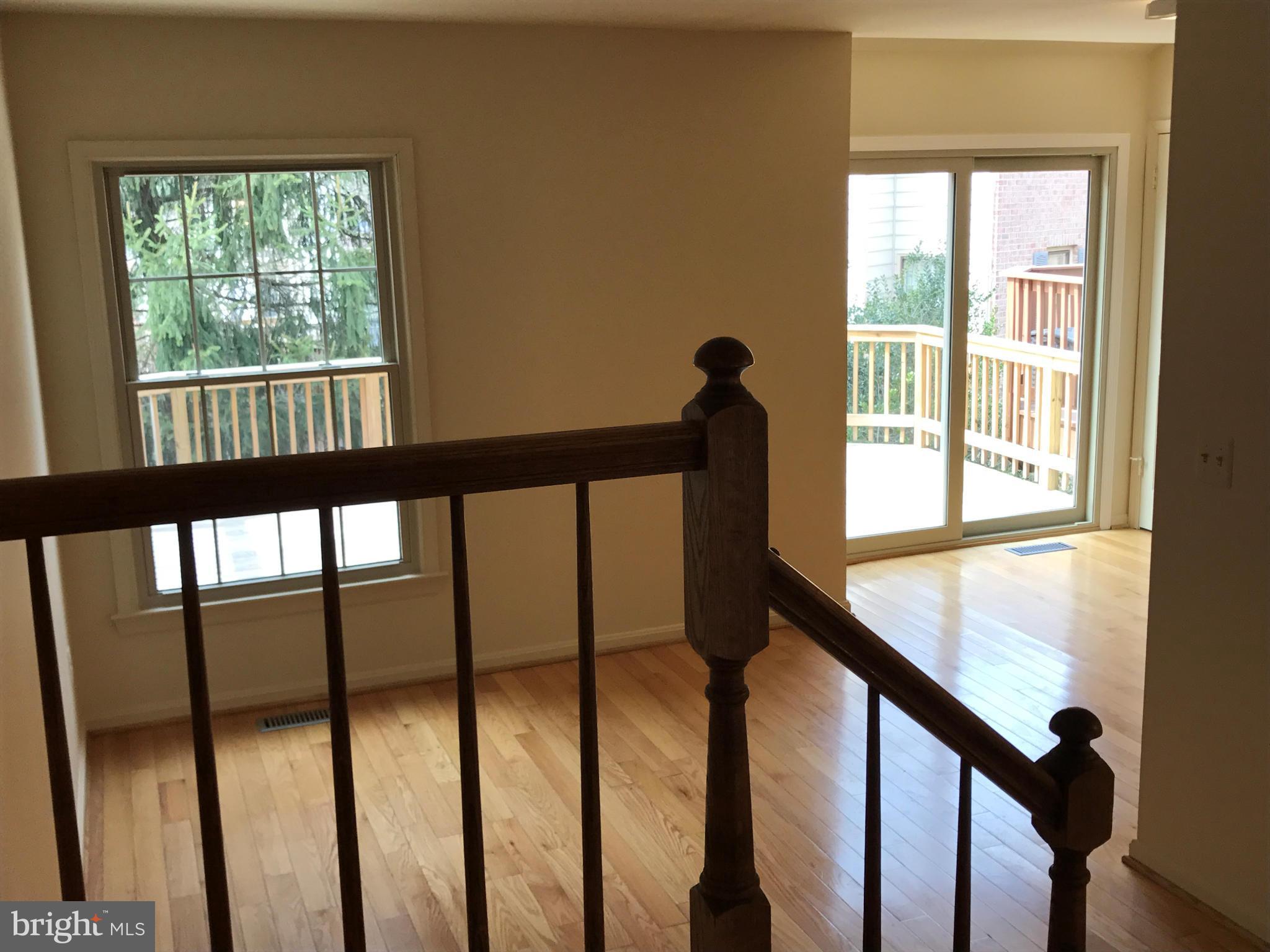 POTOMAC GROVE - Residential