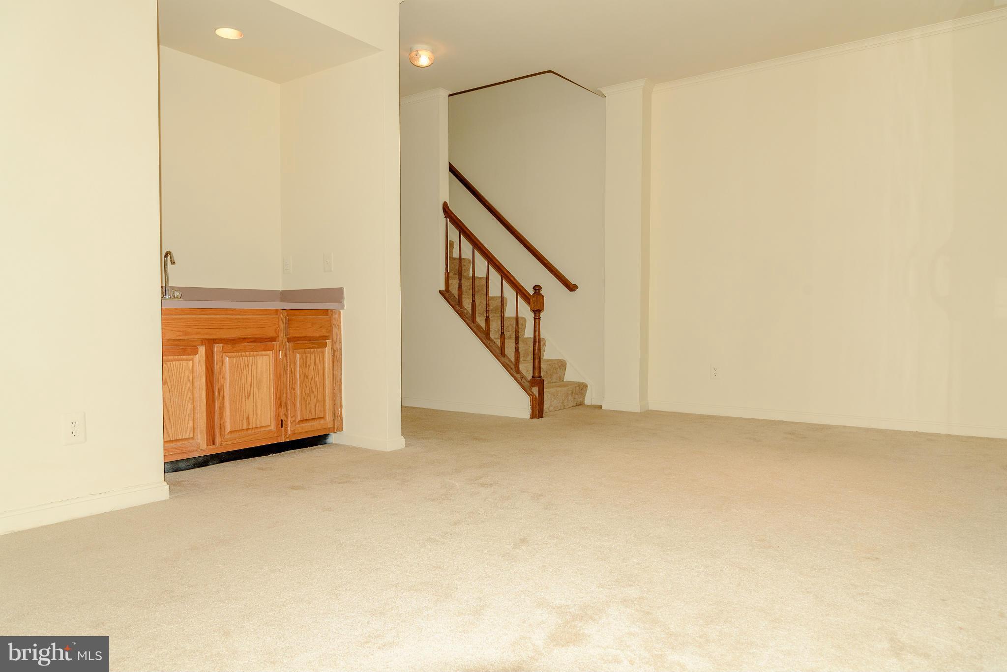 POTOMAC GROVE - Residential