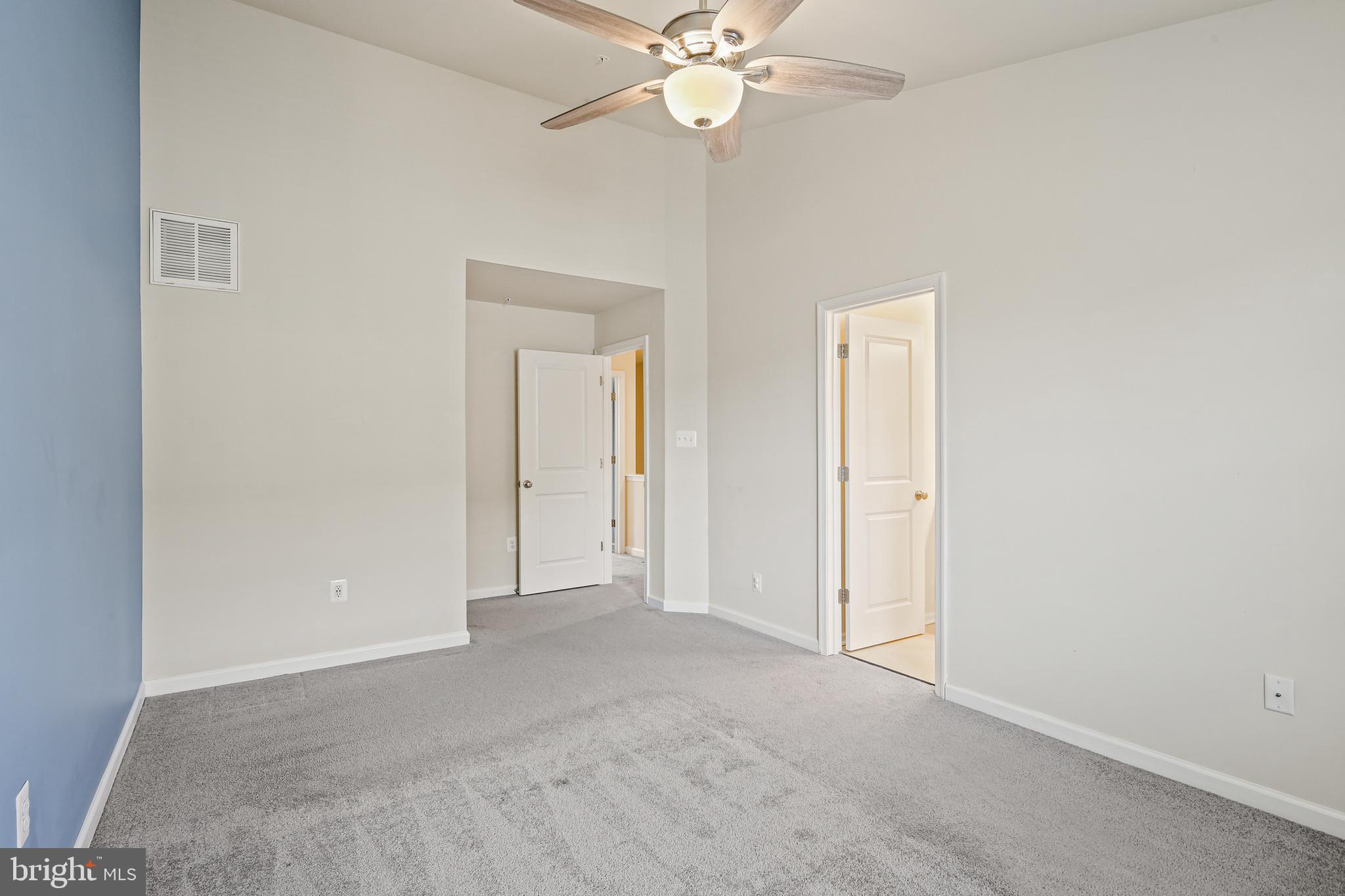 CREEKSTONE VILLAGE - Residential