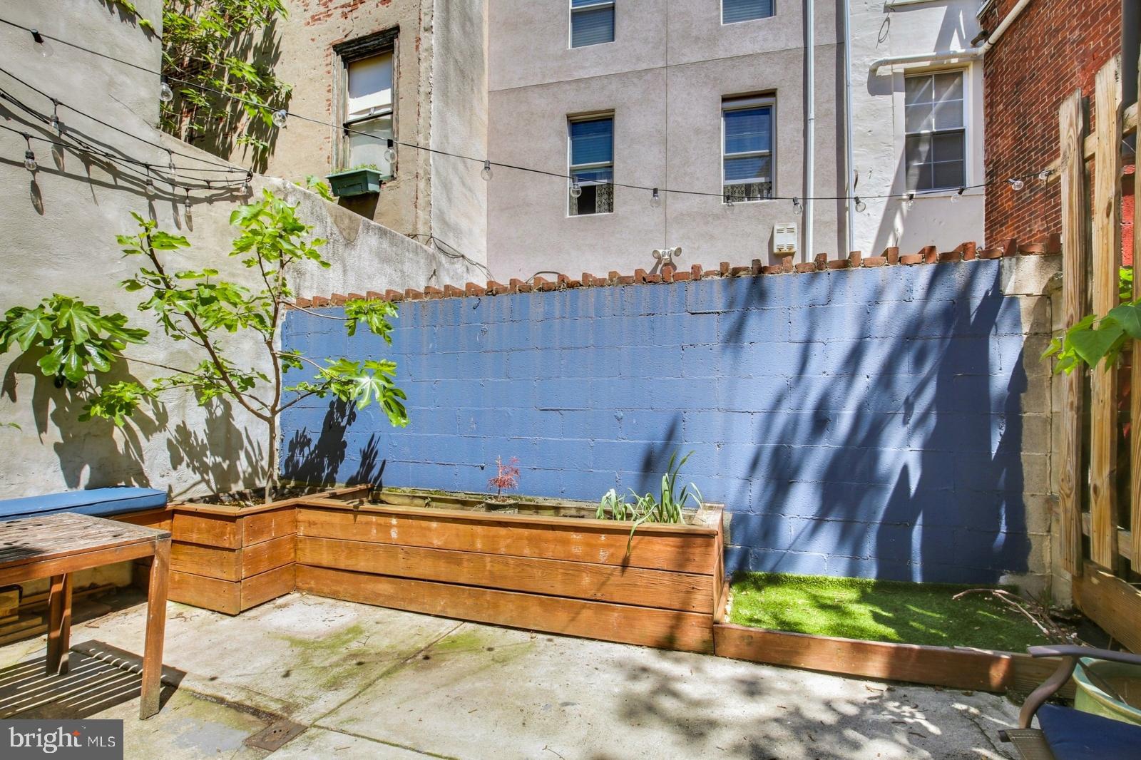 BELLA VISTA - Residential Lease