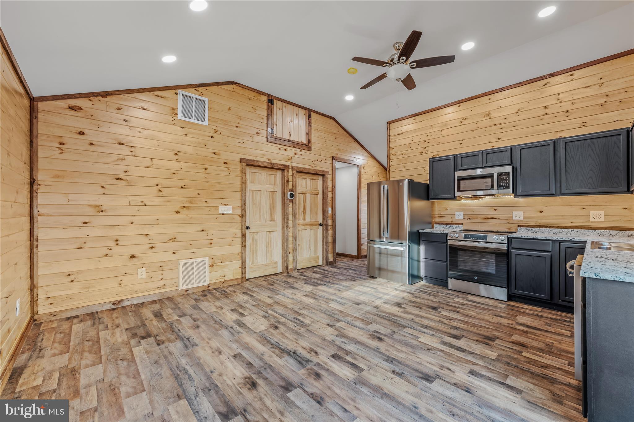 SLEEPY HOLLOW - Residential