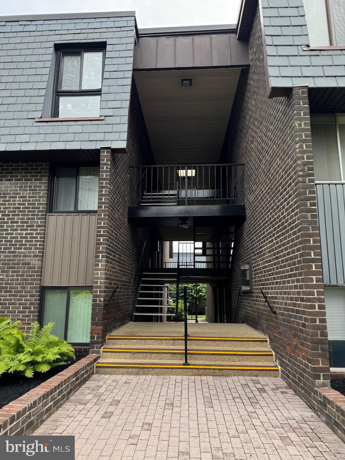 STEVENSON VILLAGE CONDO - Residential