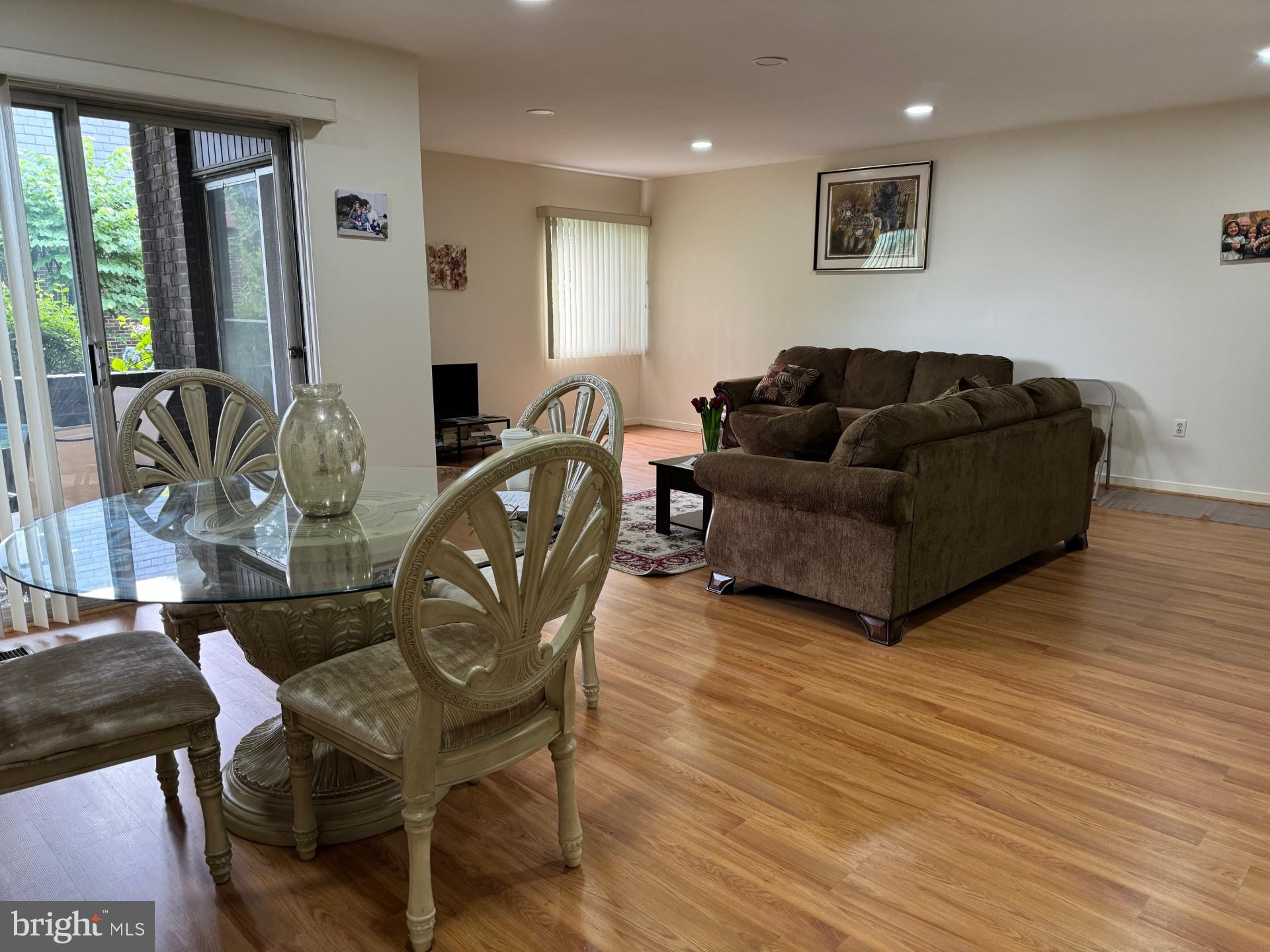 STEVENSON VILLAGE CONDO - Residential