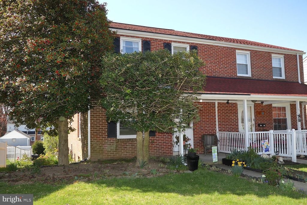 Photo of 758 HERSHEY AVE, LANCASTER, PA 17603 (MLS # PALA2033234)