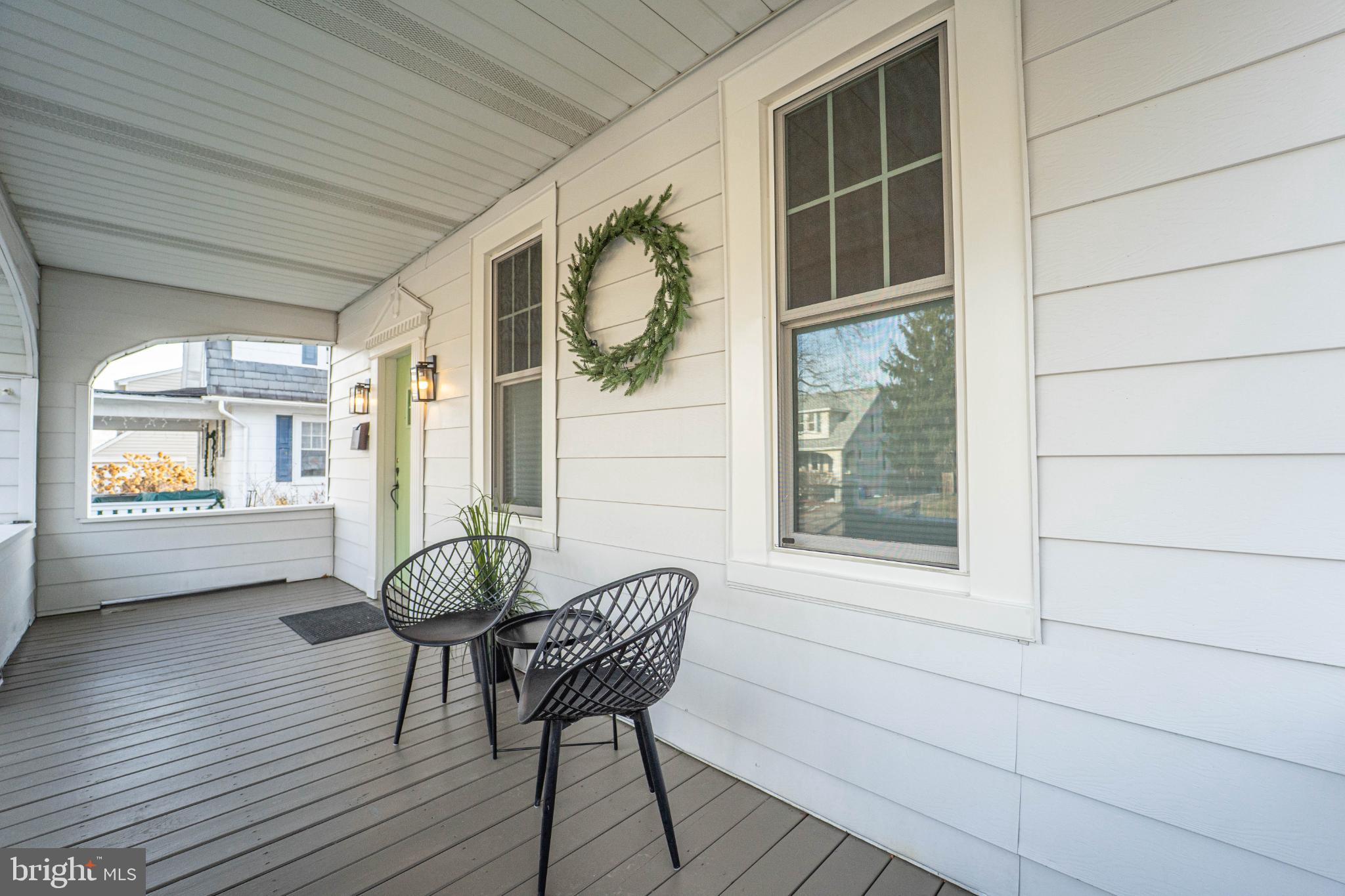 516 N ROCK GLEN ROAD