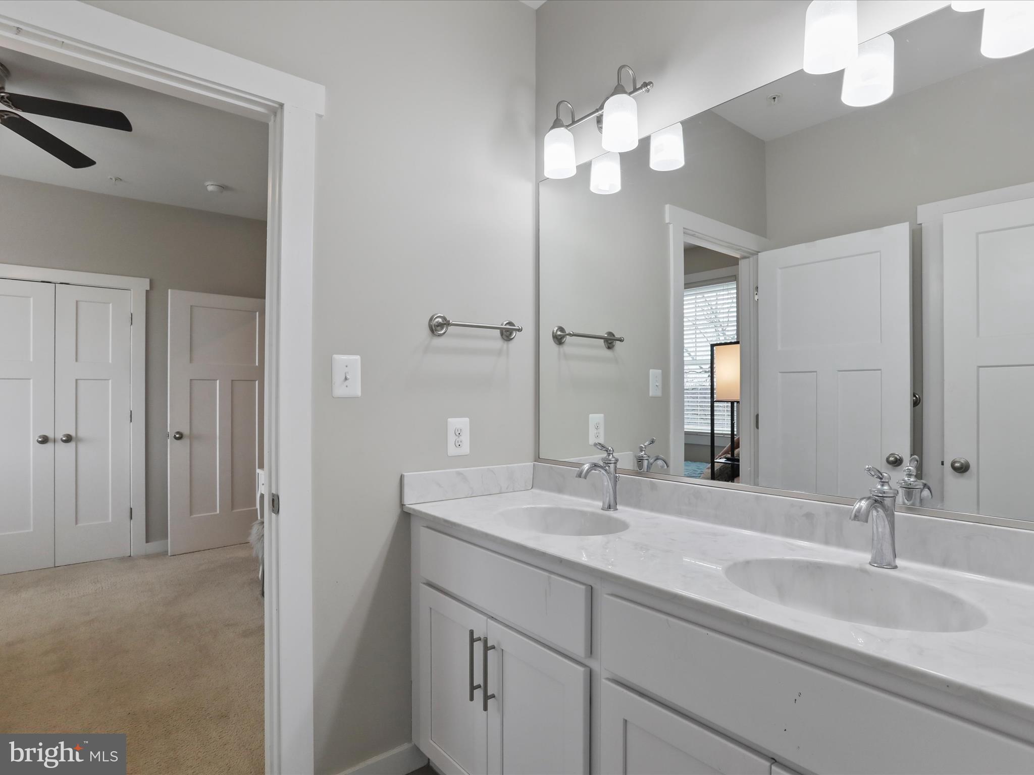 HUCKLEBERRY HILL - Residential