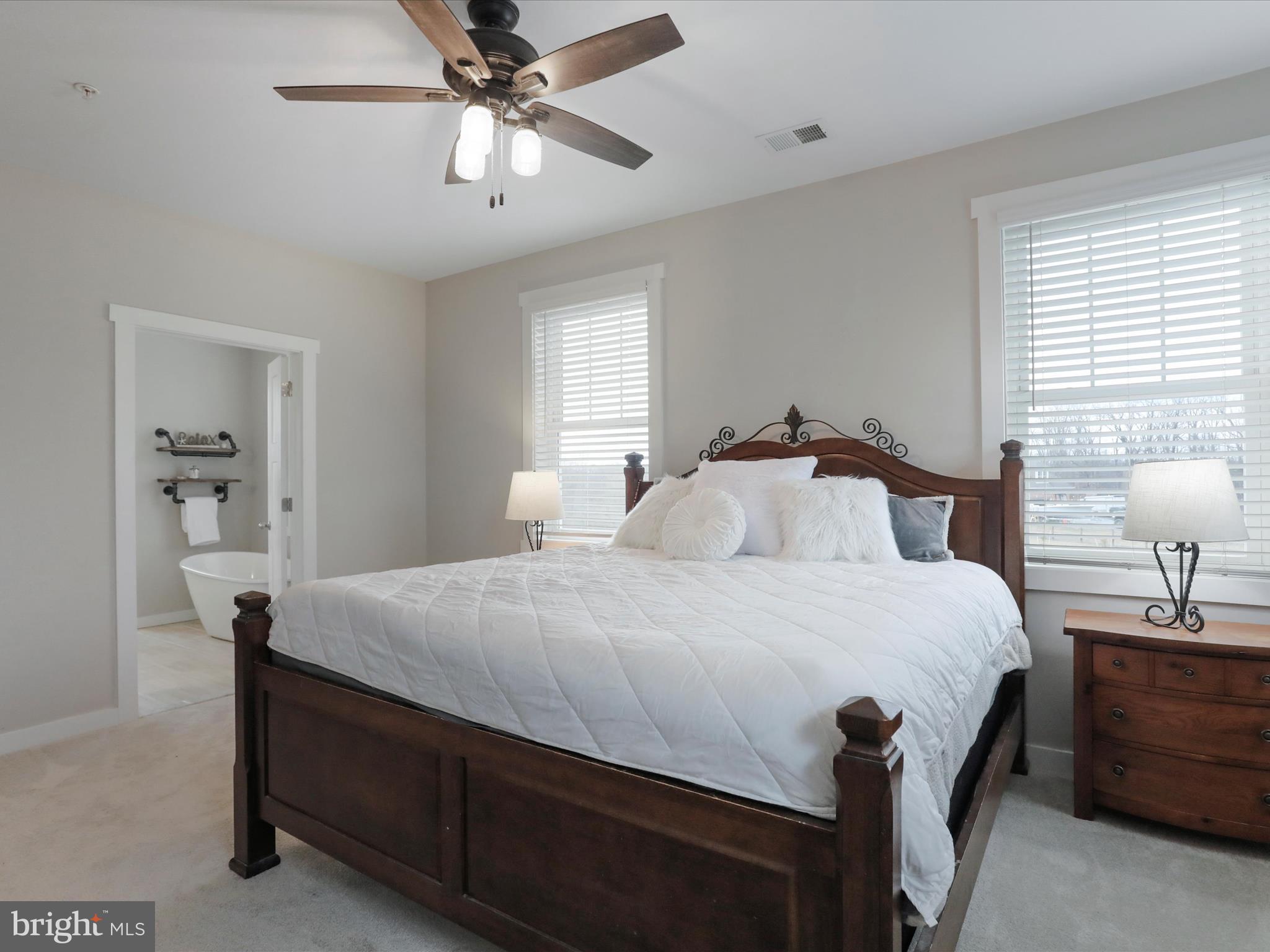 HUCKLEBERRY HILL - Residential