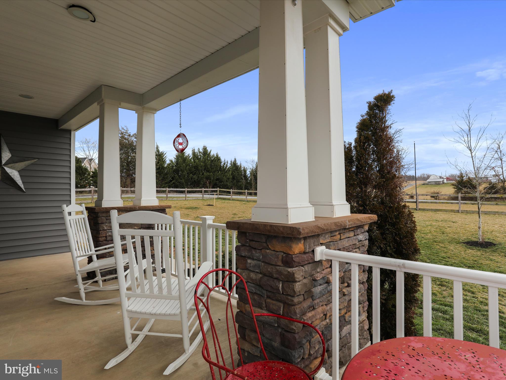 HUCKLEBERRY HILL - Residential