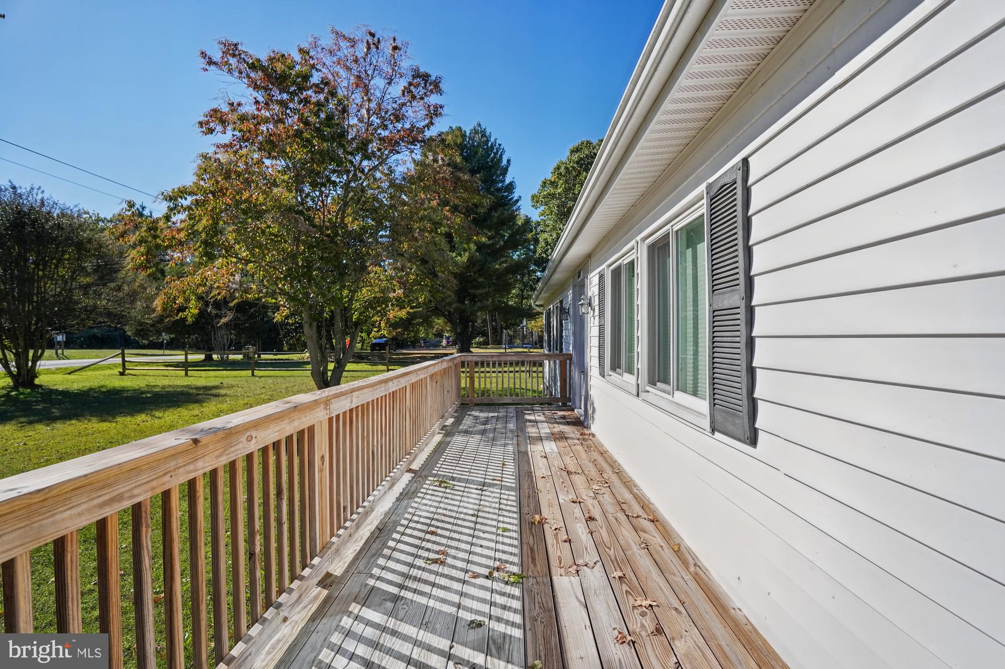 641 HOLLY VISTA DRIVE