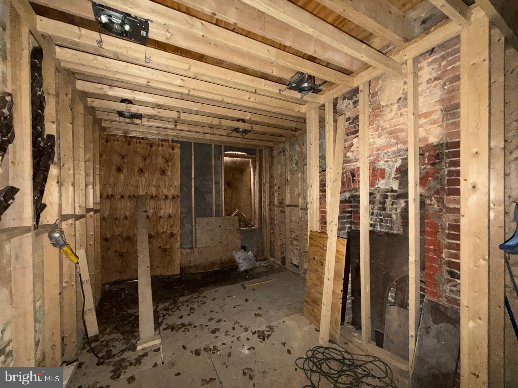 COPPIN HEIGHTS - Residential