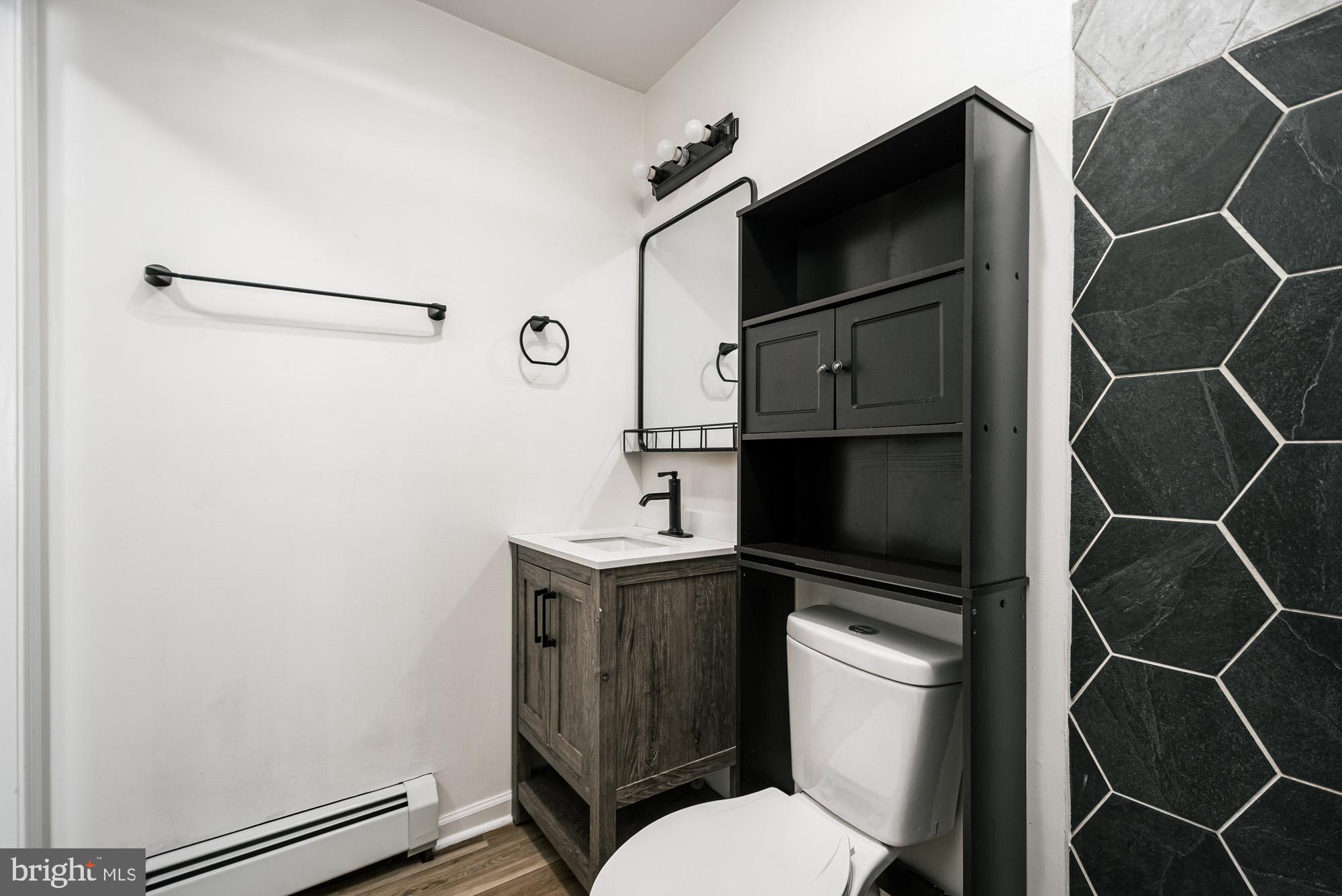 MOUNTAIN LAKE PARK - Residential