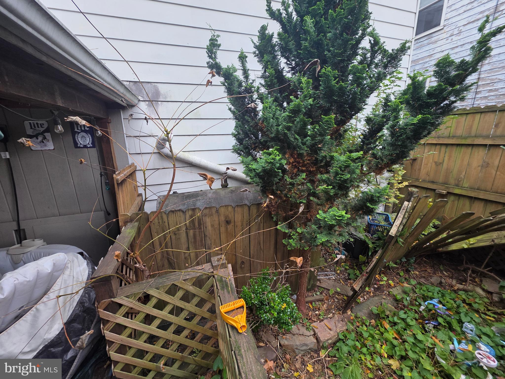 MILLERSBURG BOROUGH - Residential