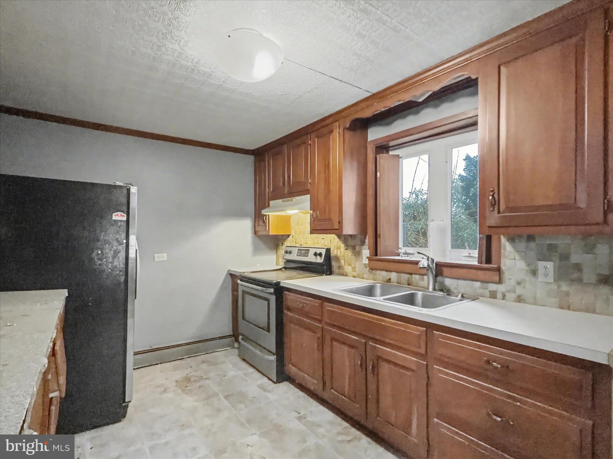 MILLERSBURG BOROUGH - Residential